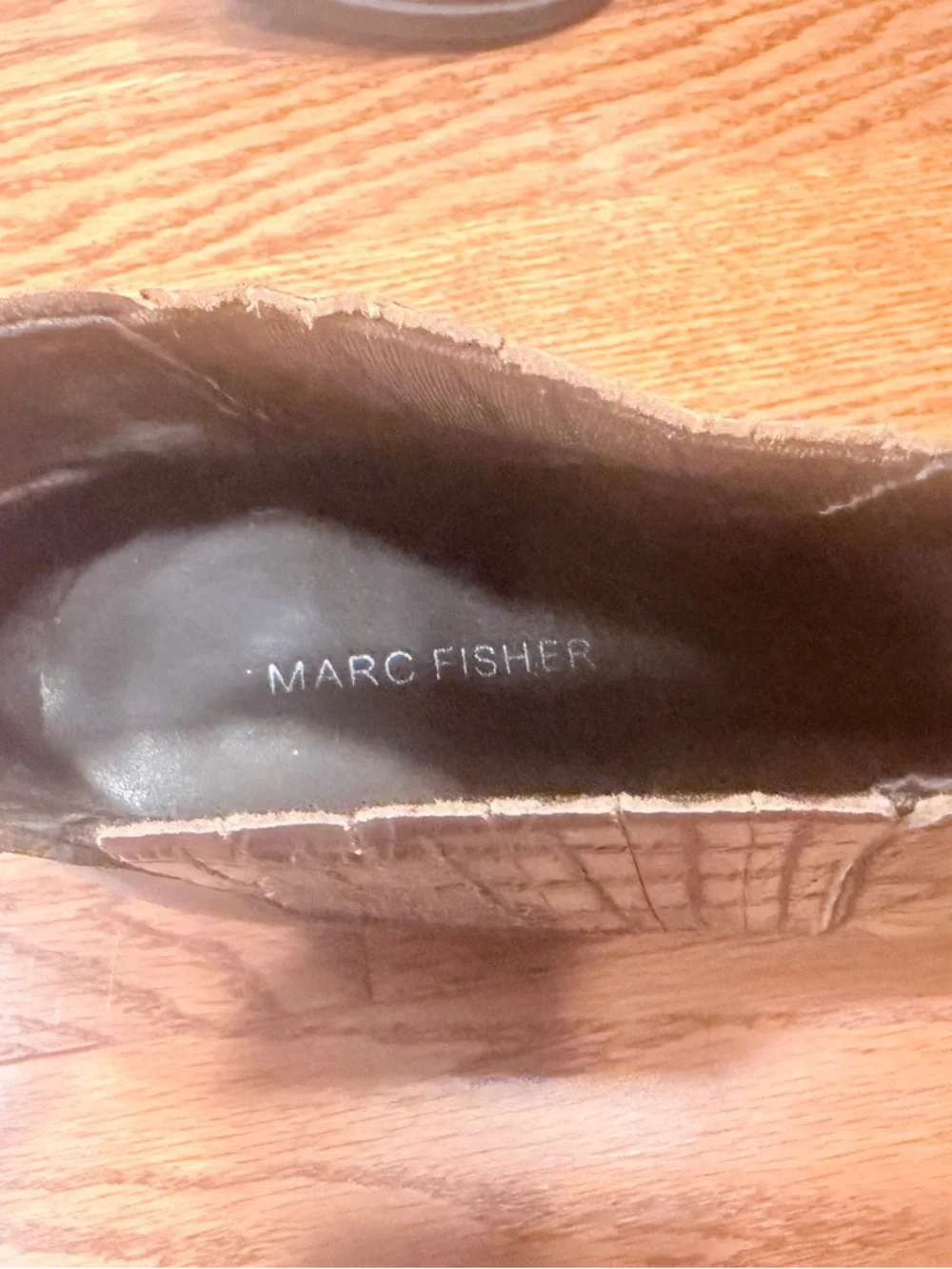 Marc Fisher Brown Croc-Embossed Ankle Booties with Block Heel sz8